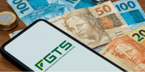 Preciso aderir ao Saque-Aniversário do FGTS para contratar o Consignado CLT? Entenda tudo! 